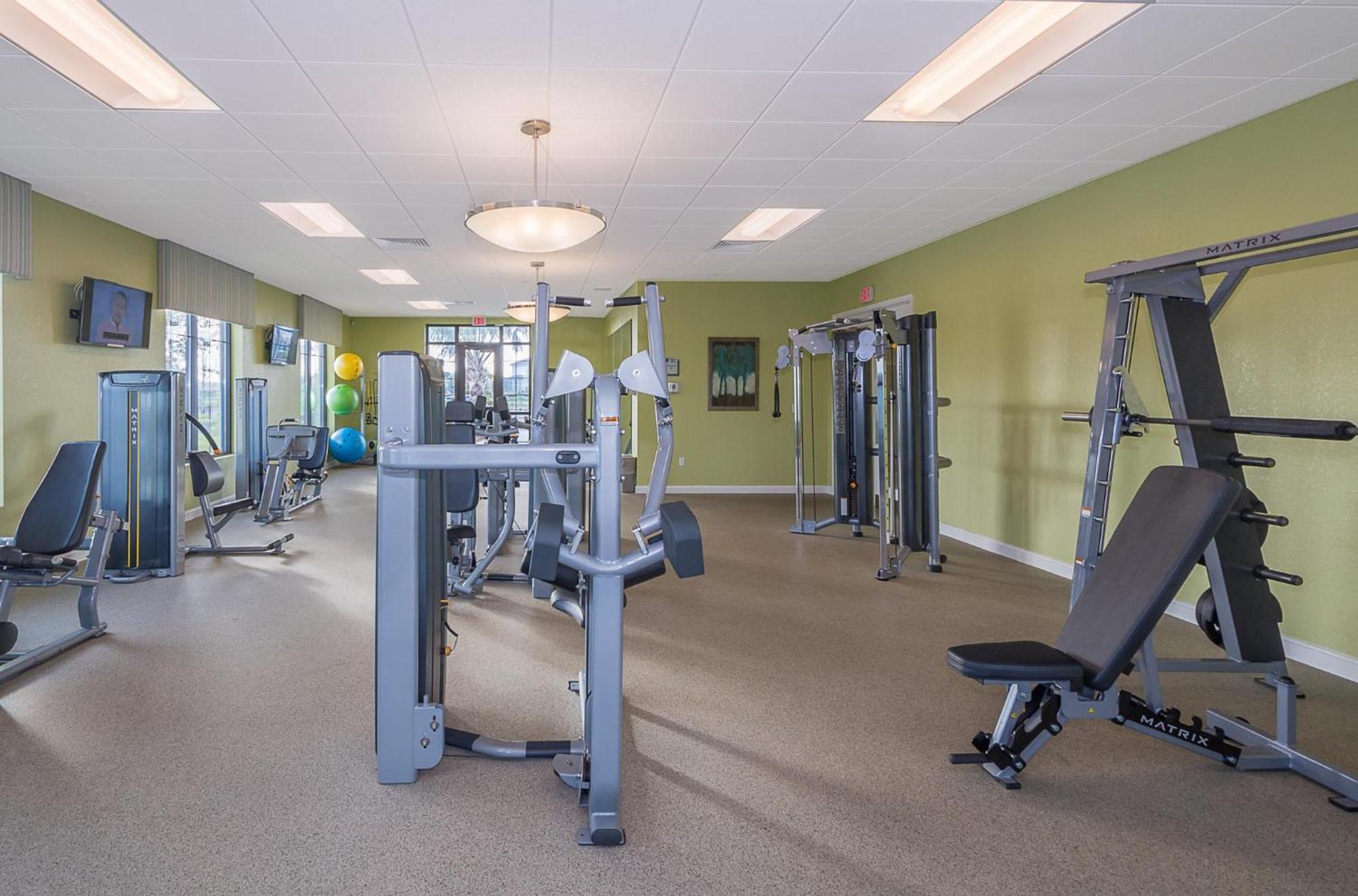 4819ja Townhouse 4 Bedrooms & 3 Bathrooms + Pool