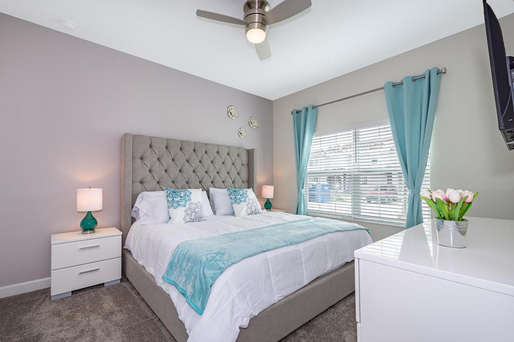 Holiday home 4819ja Townhouse 4 Bedrooms & 3 Bathrooms + Pool *